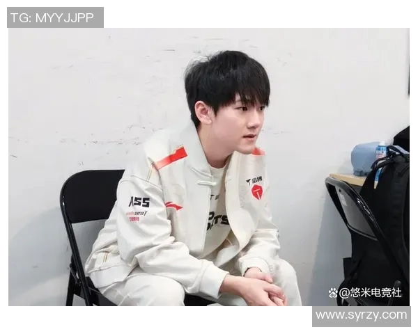 电竞新闻聚焦TES战队选手个人能力的全面分析与表现评估